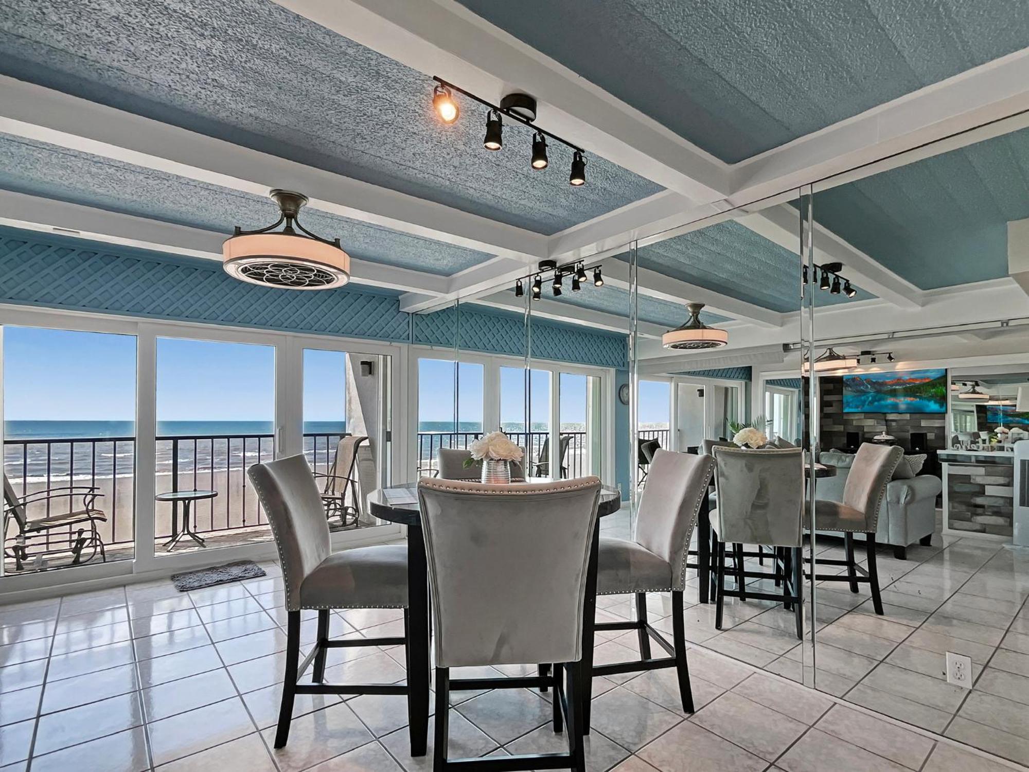 Amazing And Spectacular Ocean And Beach Views In Galveston Kültér fotó